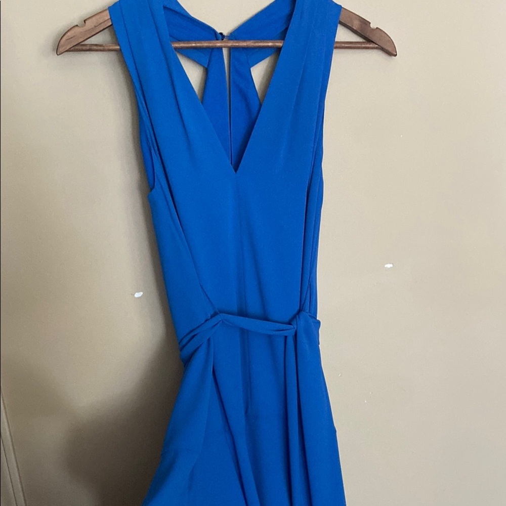 Elegant Blue Sleeveless Dress